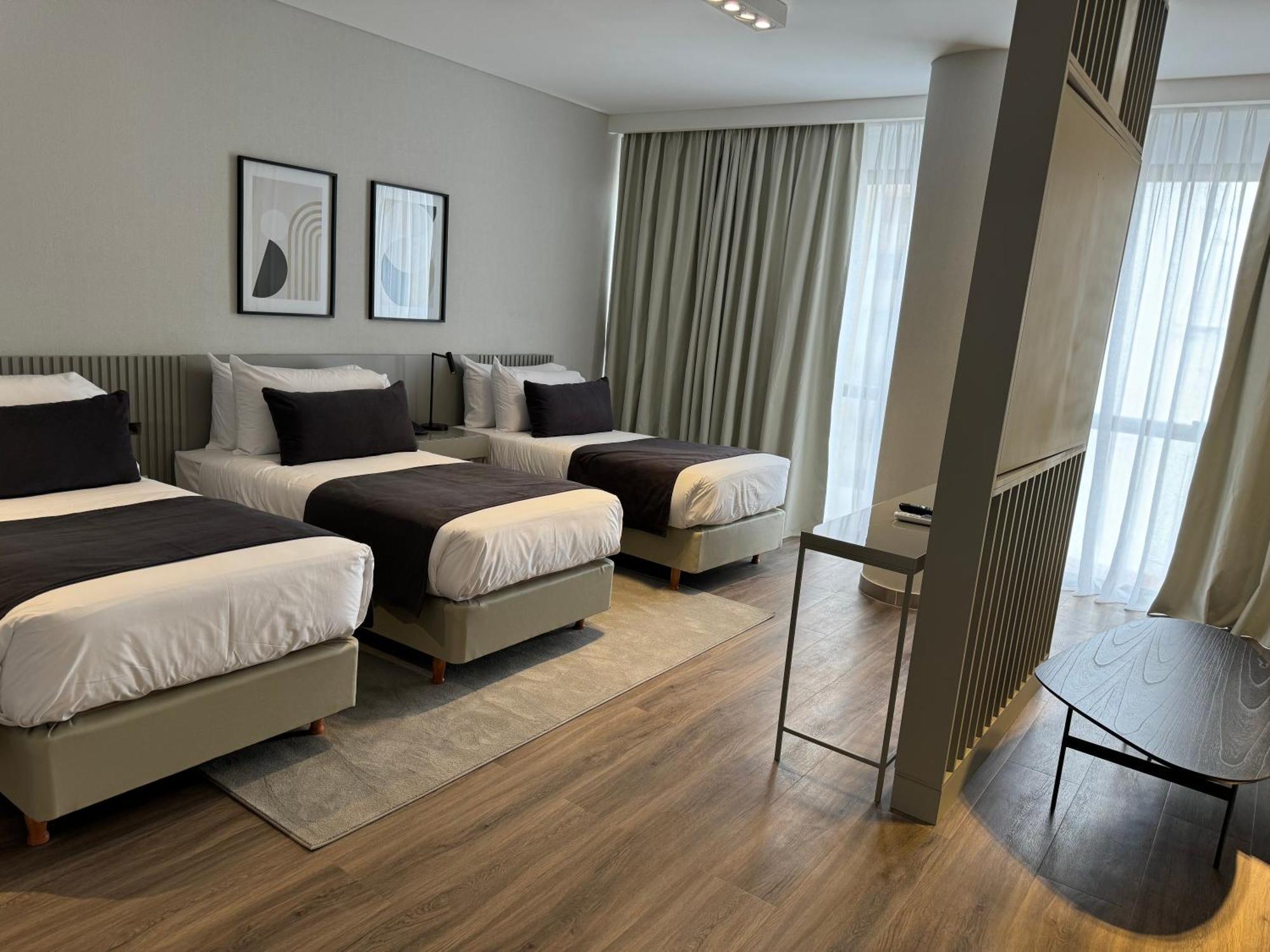סלטה Guemes Hotel & Spa מראה חיצוני תמונה