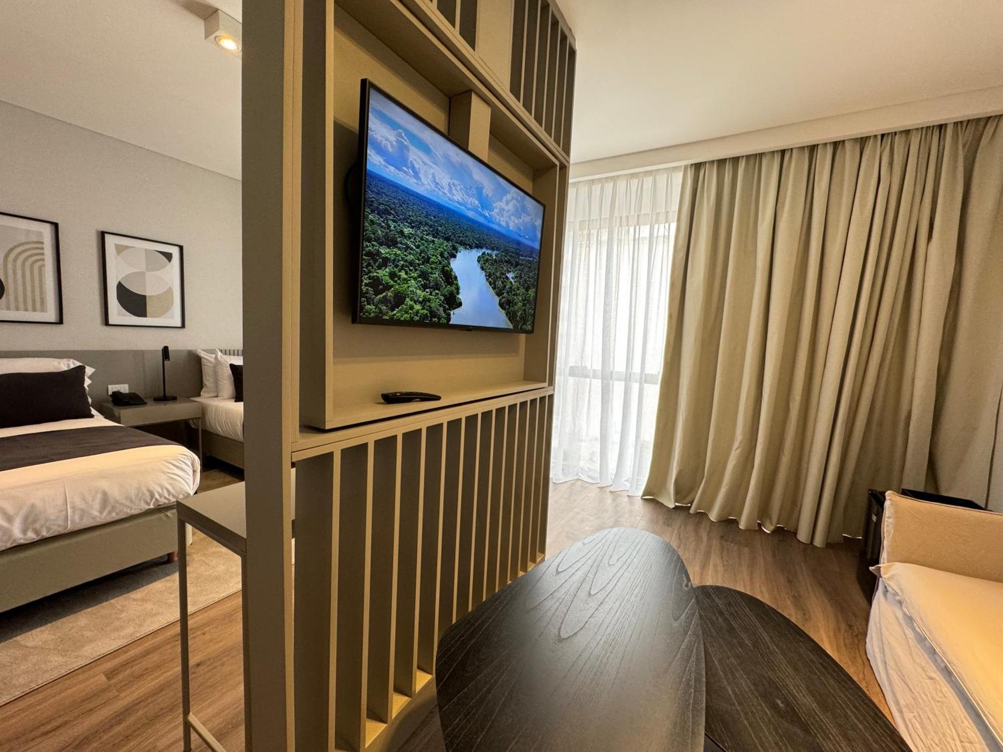 סלטה Guemes Hotel & Spa מראה חיצוני תמונה
