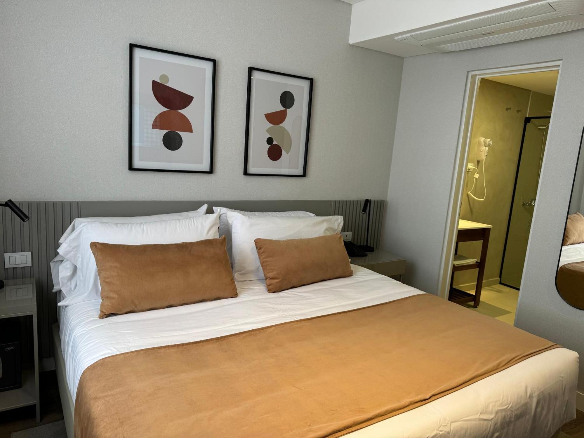 סלטה Guemes Hotel & Spa מראה חיצוני תמונה