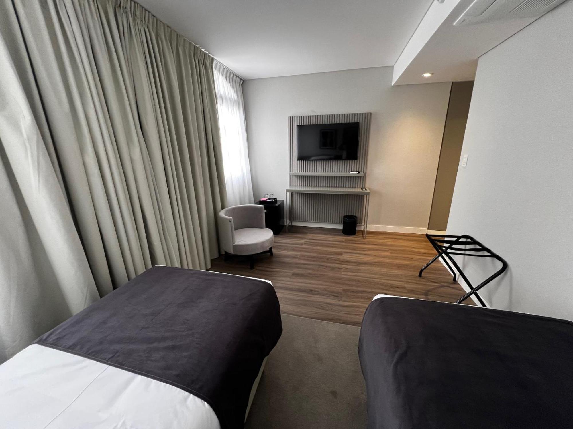 סלטה Guemes Hotel & Spa מראה חיצוני תמונה