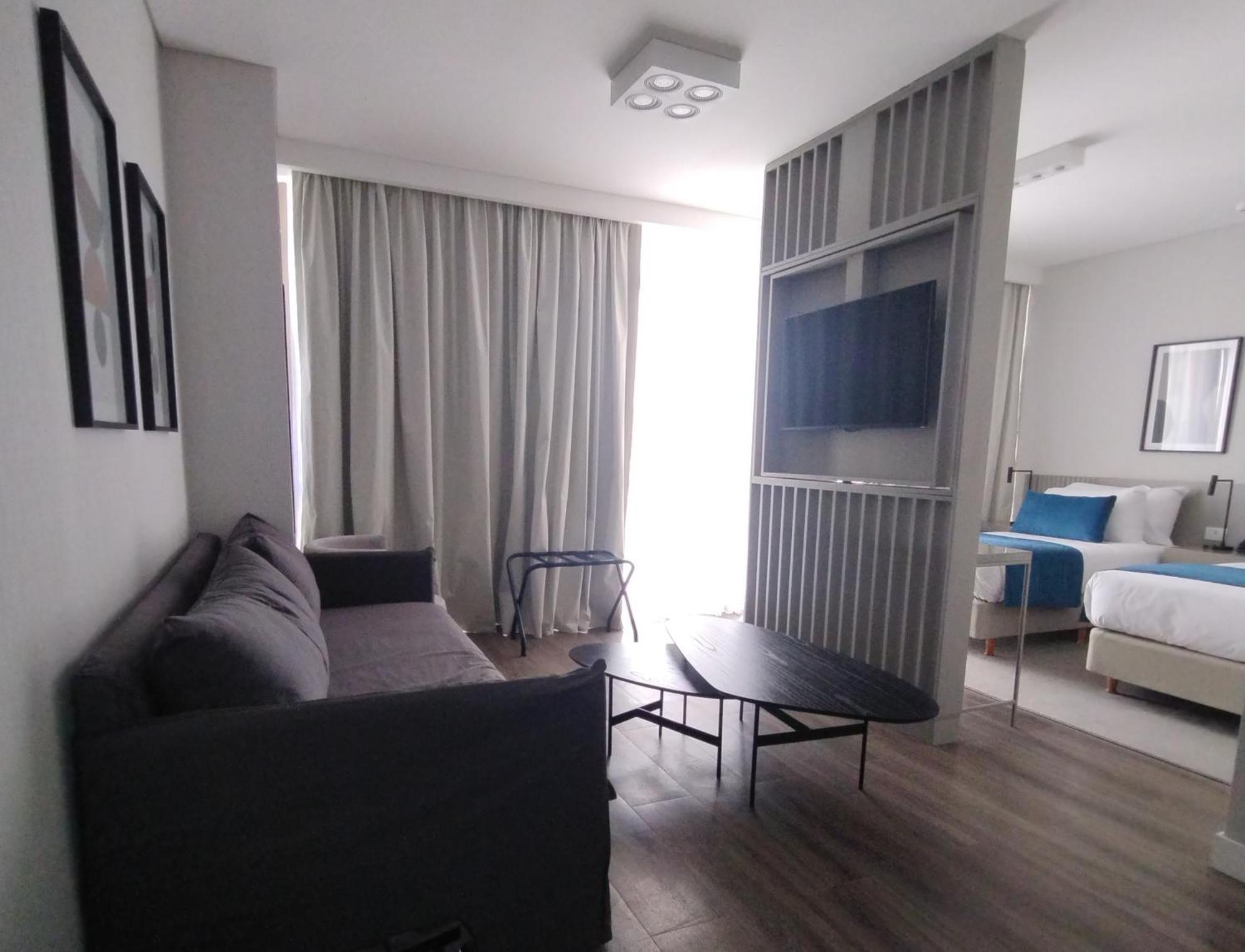 סלטה Guemes Hotel & Spa מראה חיצוני תמונה